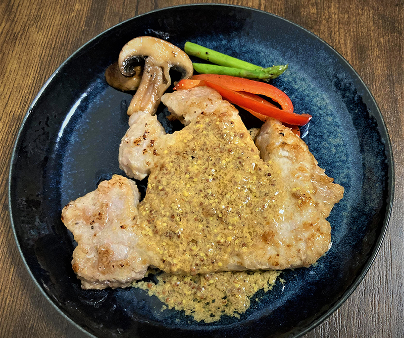 豚肉のソテー～マスタードソース～