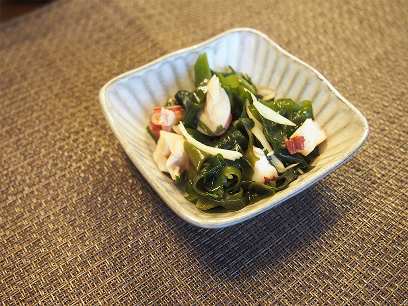 タコと香味野菜の酢の物