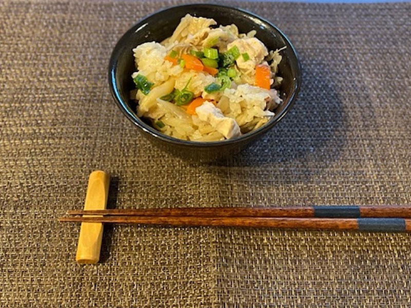 だし炊き込みご飯